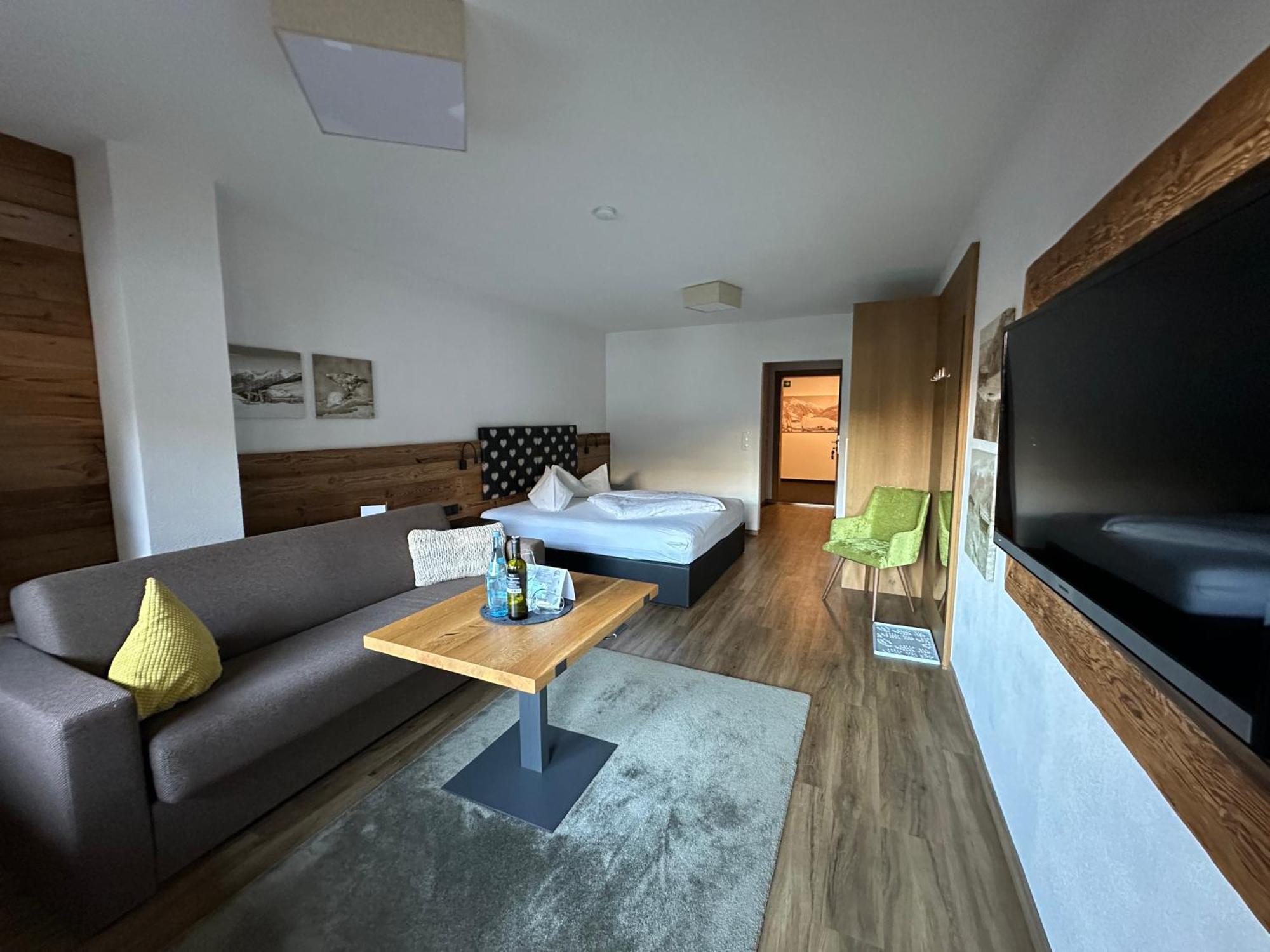 Resort Schrofenblick Mayrhofen Exterior photo