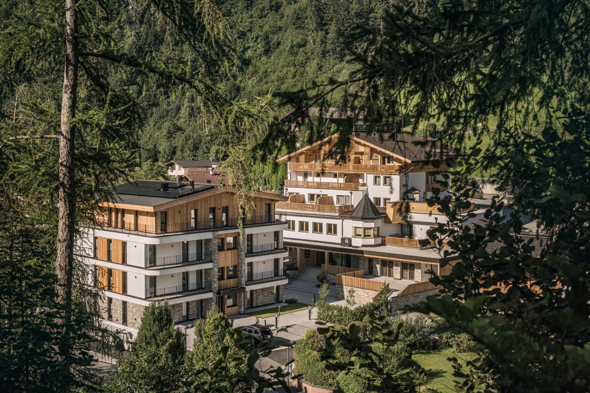 Resort Schrofenblick Mayrhofen Exterior photo