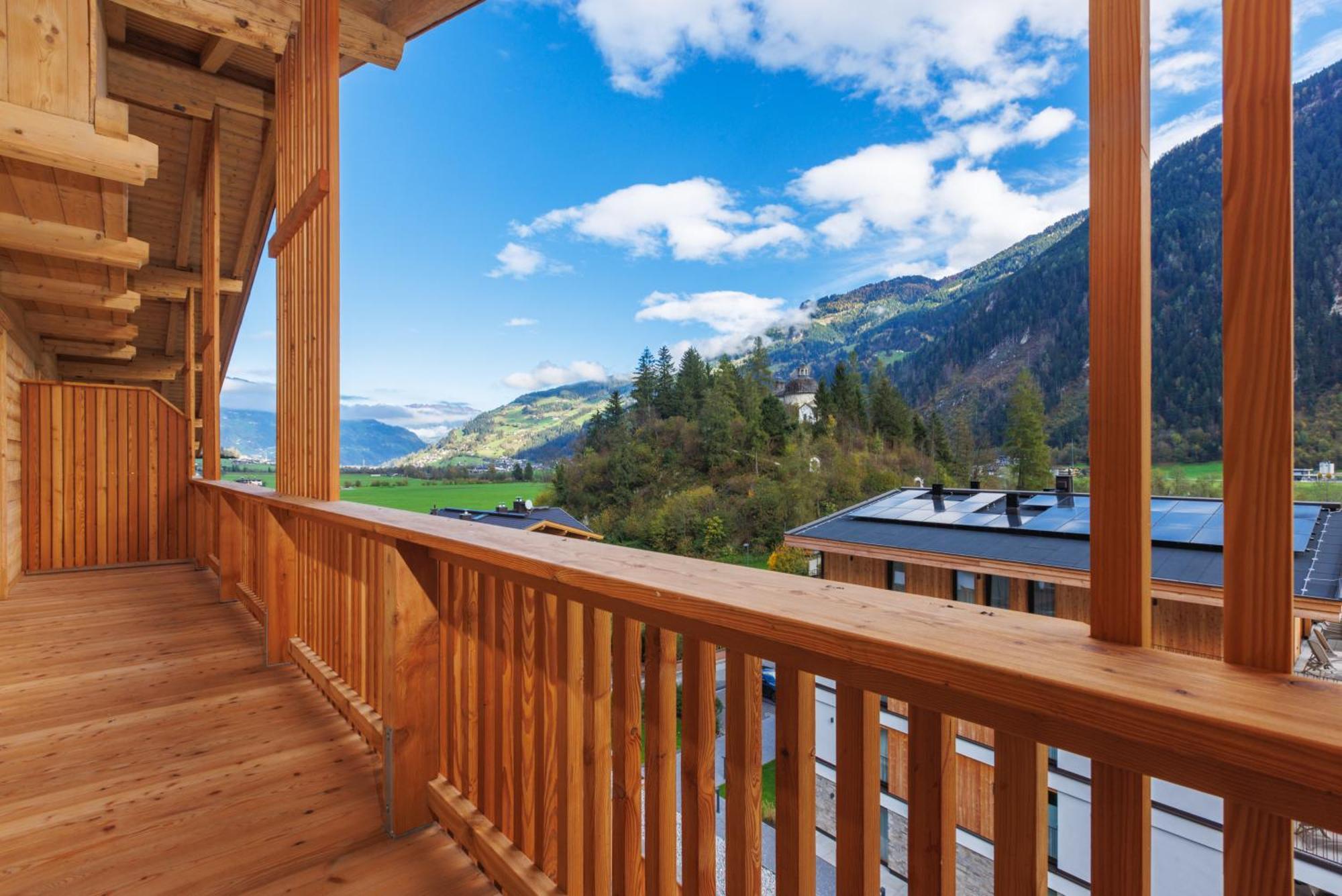 Resort Schrofenblick Mayrhofen Room photo